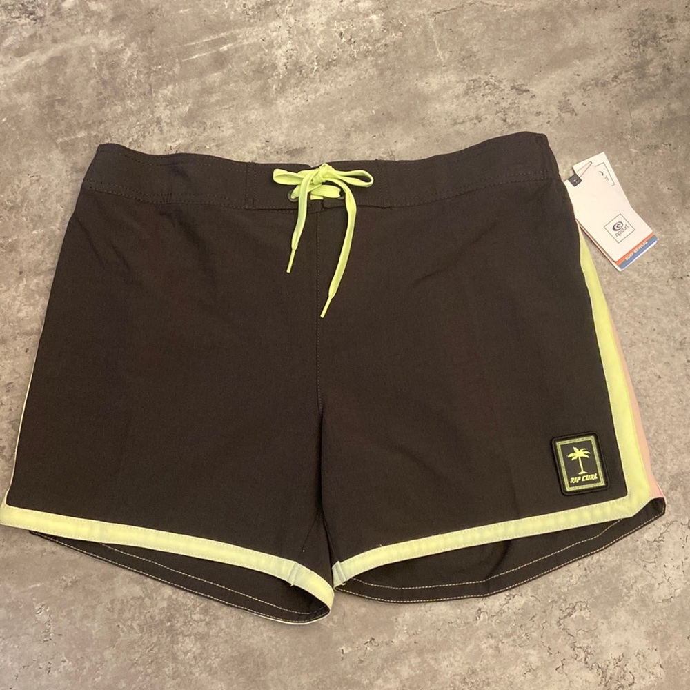 ☀️RIP CURL☀️ Twin Fin 5 Board SHORTS